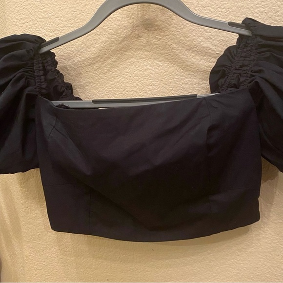 NWT~ABERCROMBIE & FITCH Black Puff Sleeve Cropped Top Size Small - Picture 3 of 8